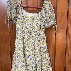 Floral Shirred Mini Dress - Large